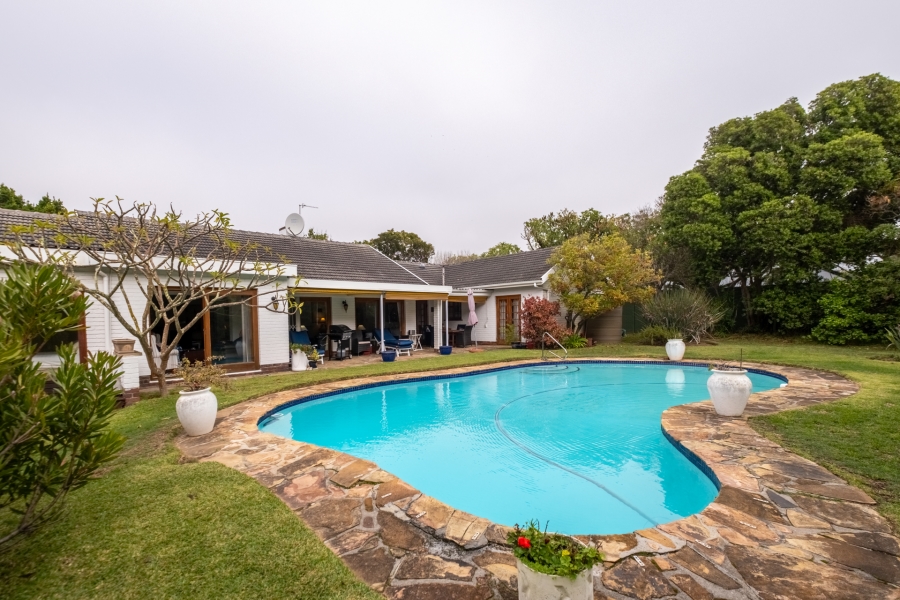 4 Bedroom Property for Sale in Tokai Western Cape